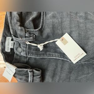 NWT Good American jeans
